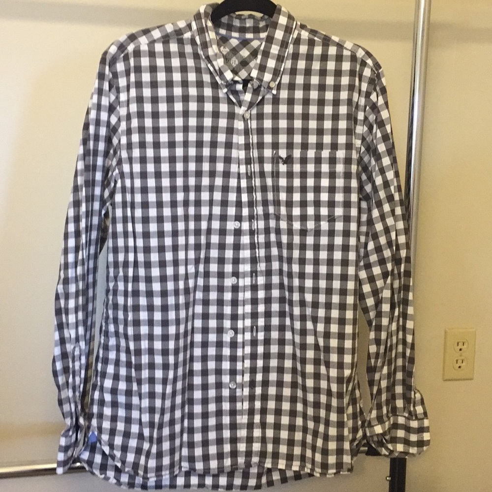 American eagle button up
